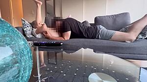 what makes my horny skinny cuñada drip when feet kissed before sofa pounding