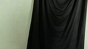ngintip cewek bali ganti baju tanpa celana dalam bokep indo mantap