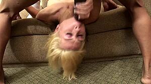 we share this huge bbc but damn its stretchin us good!!