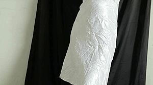 ngintip cewek bali ganti baju tanpa celana dalam bokep indo mantap
