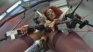 Round Ass Ebony Pounds Spider Fucking Machine