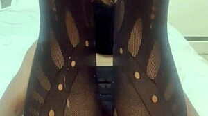 hey watch me strip naked and tease my tight curvy pussy for you babe