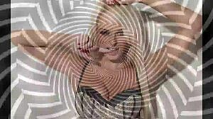 Erotic Mistress Lisa Takes Complete Control Over Slave