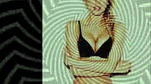 Erotic Mistress Lisa Takes Complete Control Over Slave