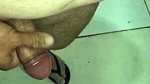 brazilian kleber masturbates hard before creampie explosion in primavera