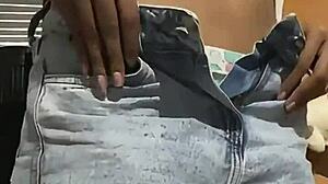 curvy 18 year old latina undresses in classroom amateur clip