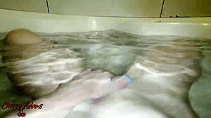 Watch me finger tight teen pussy and flash feet in tub