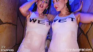 Catherine Knight and Geisha Kyd soak in steamy shower passion