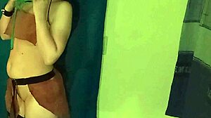 hey check out me fucking this hot amazon cosplay