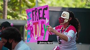 britney spears under control in spanish celebrity clip