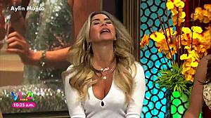 aylin mujica shows marked nipples huge ass in tight miniskirt upskirt tease