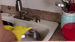 gigi can't resist handyman's monster cock pounding her wet pussy