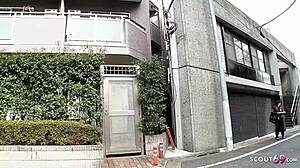 Jav Nudist Couple Surprises Old Guy with Wife Blowjob