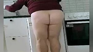 Zea812 Updates with BAREFOOT Crossdressing and HOMEMADE Trans Fun