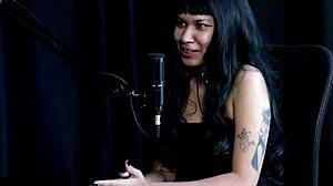 Indigenous mom spreads cosplay photos for recording