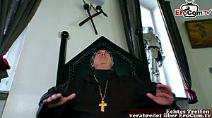 deutsche putzfrau in der kirche zum sex verfuhrt