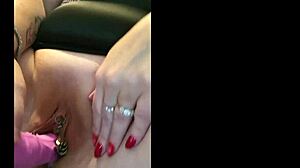 milf slut close up pussy farting fuck from below