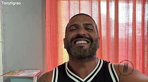 tirando leite de tigre trailer completo no red