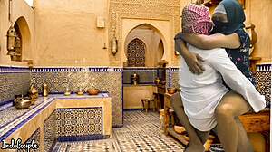 saudi hubby and iranian wife get frisky in the kitchen 😘 homemade fun