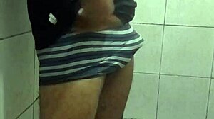 pirocudo gozando gostoso dentro dela