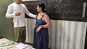 Mala randi gets free dress after tailor blowjob
