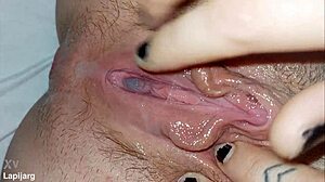 metiendo toda mi leche en la vagina de mi hermanastra argentina corrida dentro