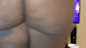 big booty diamond shaking ass in wet ebony tease