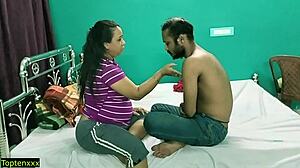 young sales boy fucking bhabhi with clear dirty audio