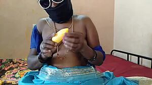 Leena Pulls Her Hairy Pussy For Sex