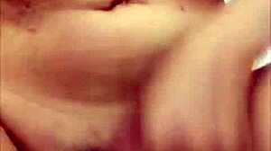 Nha yen nhi screen recording from vietnamese milf
