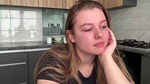 Jucielussie Morning Masturbating On The Kitchen