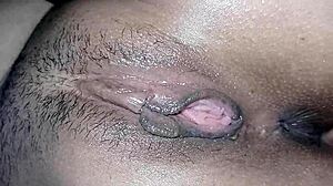 Xxx hijastra virgen se deja tocar de lado mientras vemos tv
