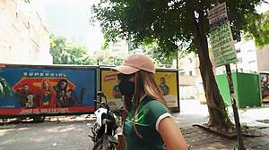 Influencer fucks fan for cash in ecuador vs mexico